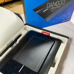 Wacom Bamboo Pen & Touch Tablet